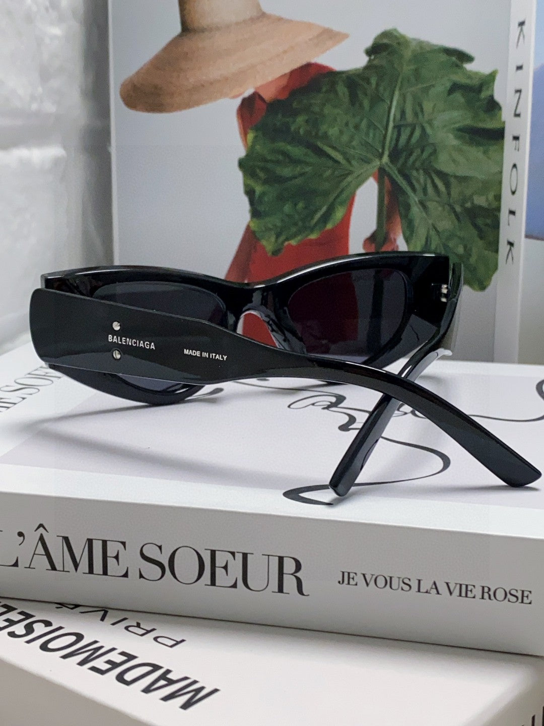 Balenciaga Polarized Cat-Eye Orange Lens Sunglasses for Men & Women - detail image 4