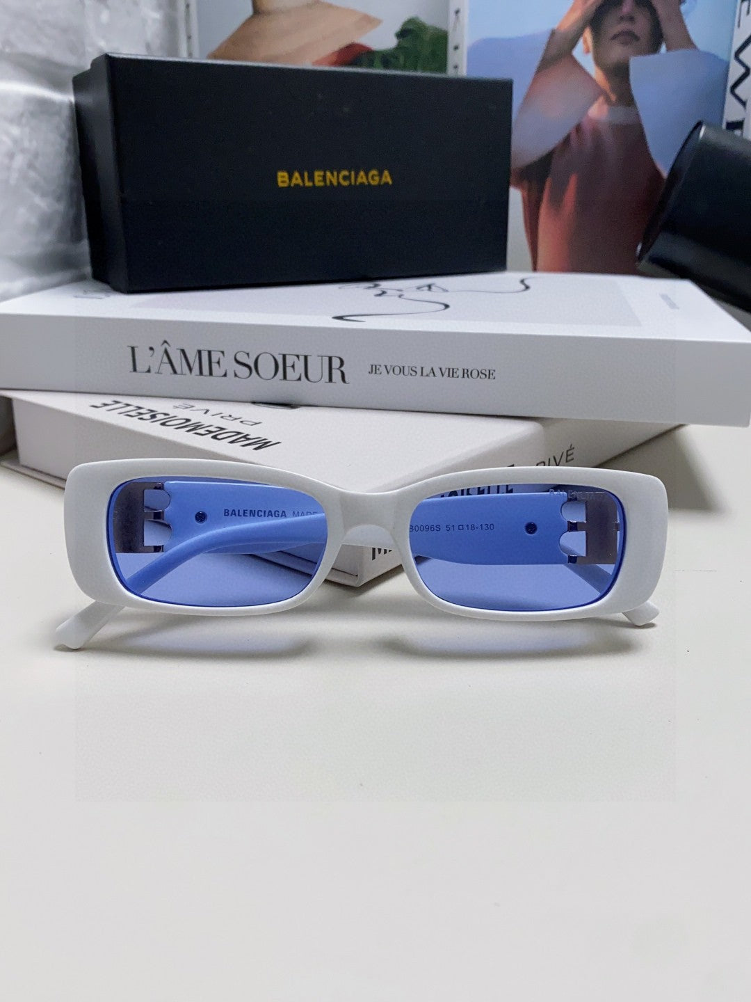 Balenciaga Rectangular Silver Lens Sunglasses for Men & Women - 358650 - detail image 5