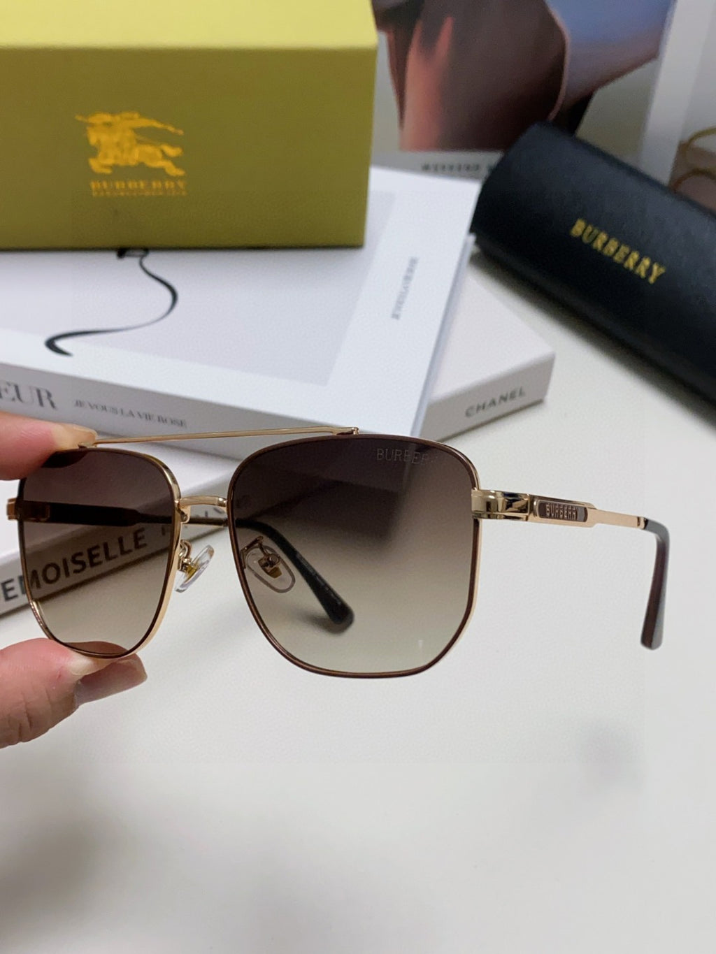 Burberry Polarized Fashion Silver Lens Sunglasses for Men - detail image 4