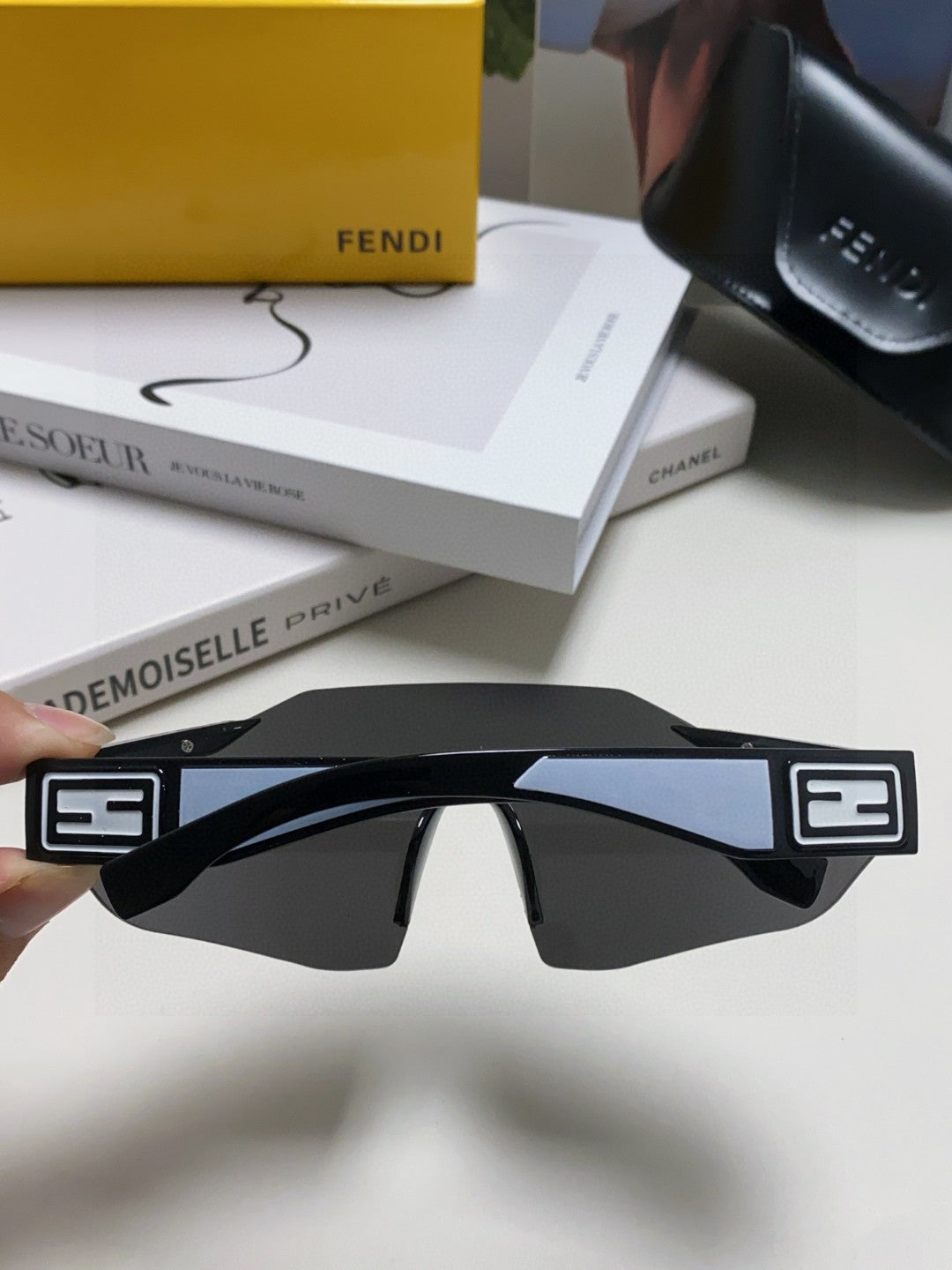 Fendi Oversized Silver Lens Sunglasses for Men & Women - detail image 4