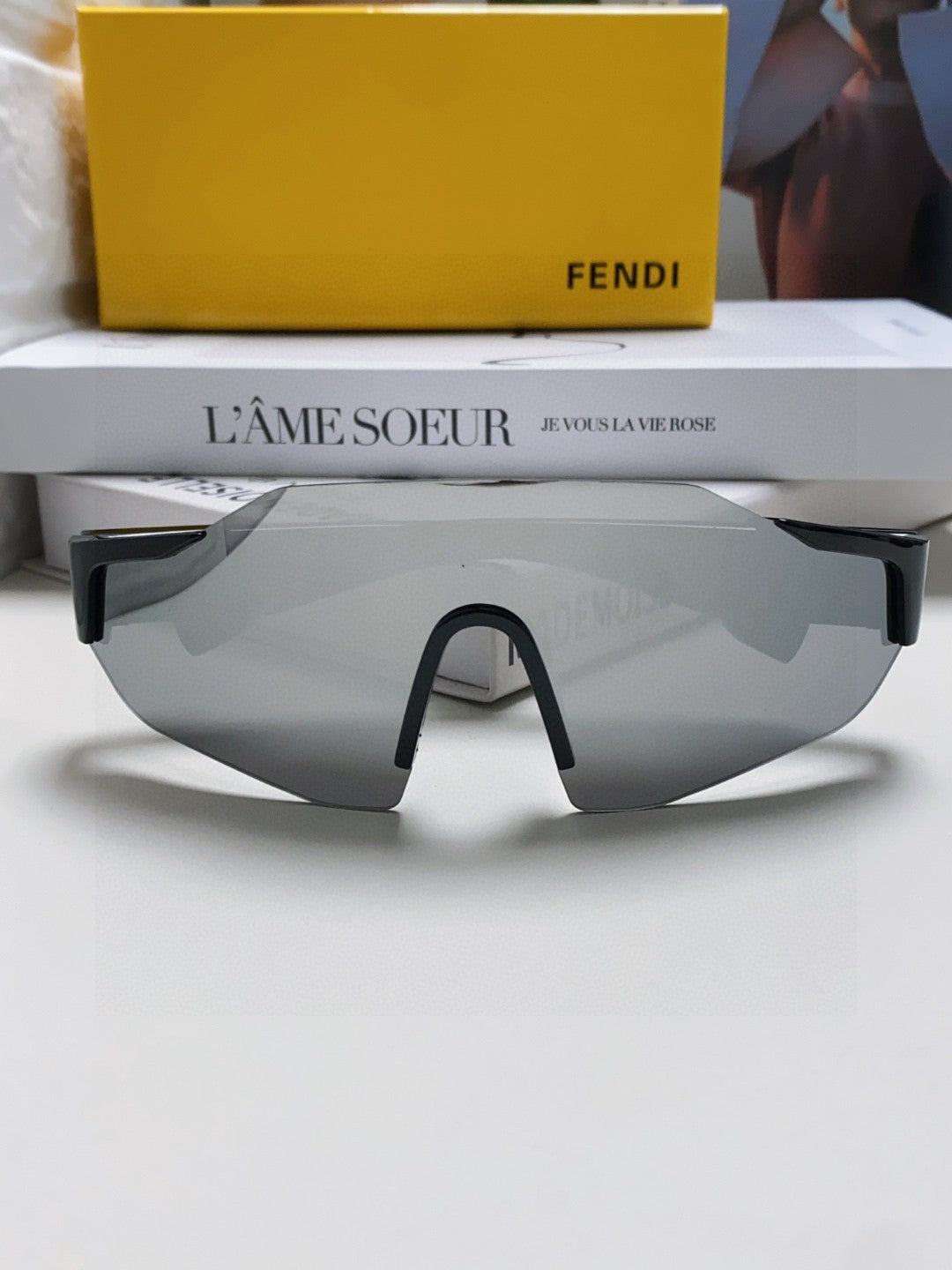 Fendi Oversized Silver Lens Sunglasses for Men & Women - detail image 6