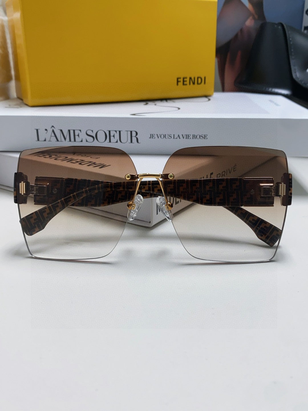 Fendi Polarized Square Brown Lens Sunglasses for Women - detail image 6