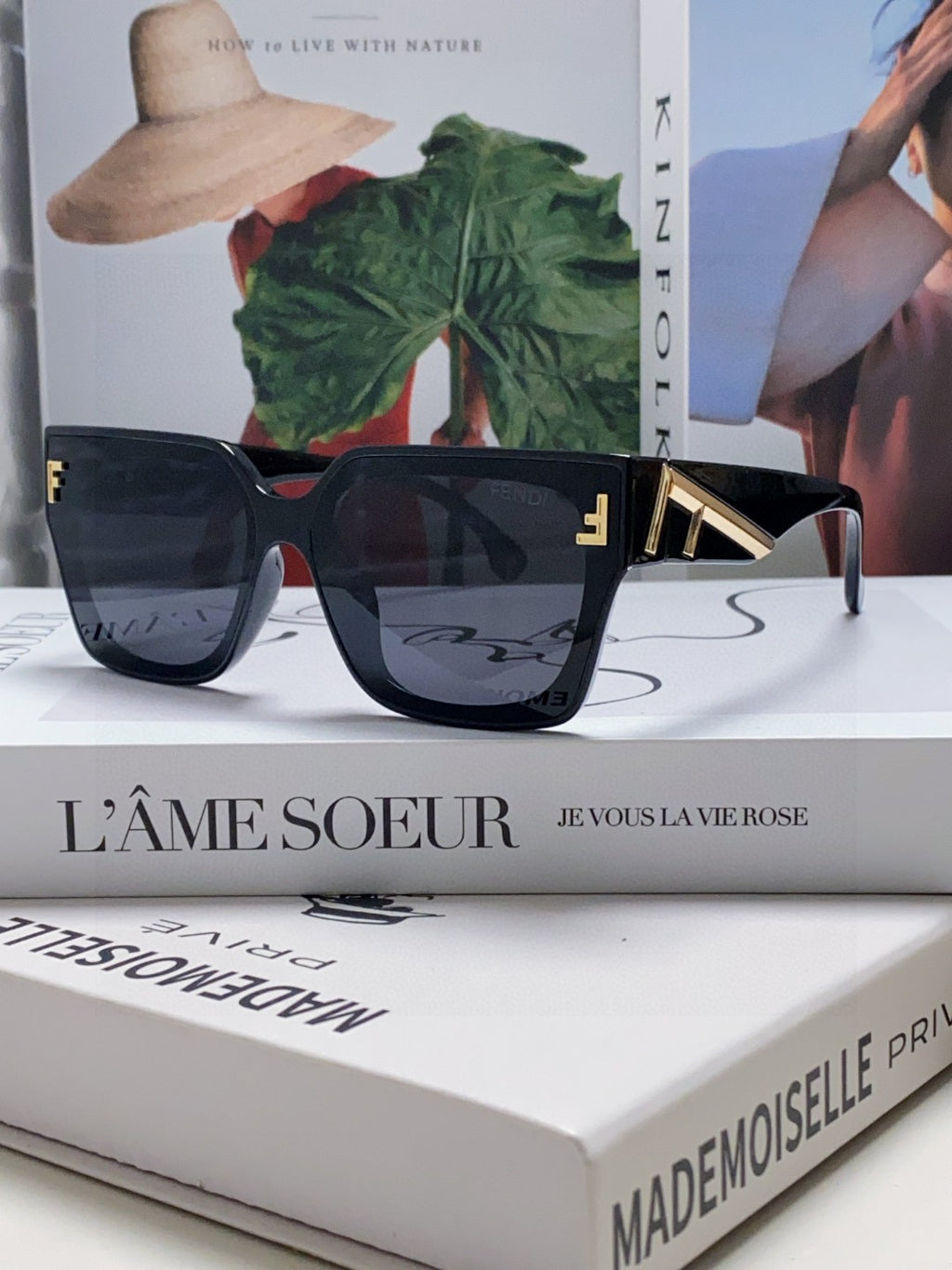Fendi Fashion Black Lens Sunglasses for Women - detail image 2