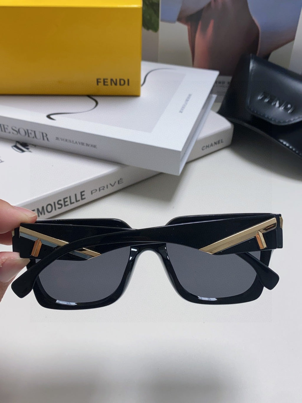 Fendi Fashion Black Lens Sunglasses for Women - 432745 - detail image 8