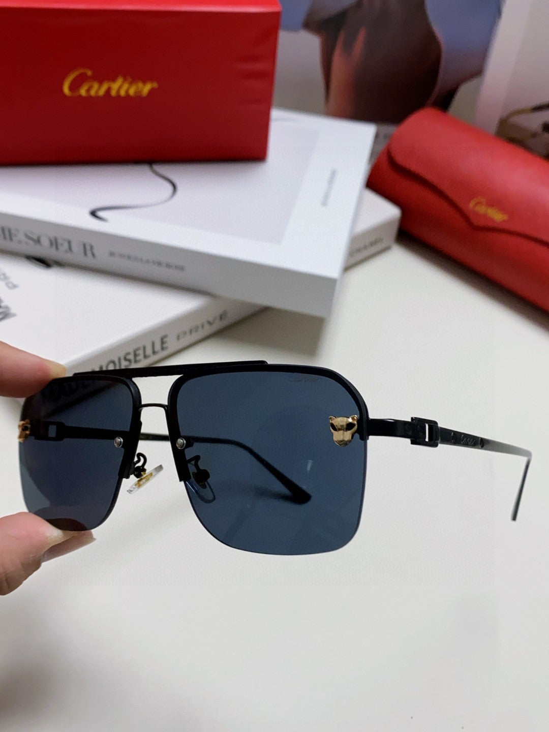 Cartier Lightweight Rimless Blue Lens Sunglasses for Men & Women - 449448 - detail image 4