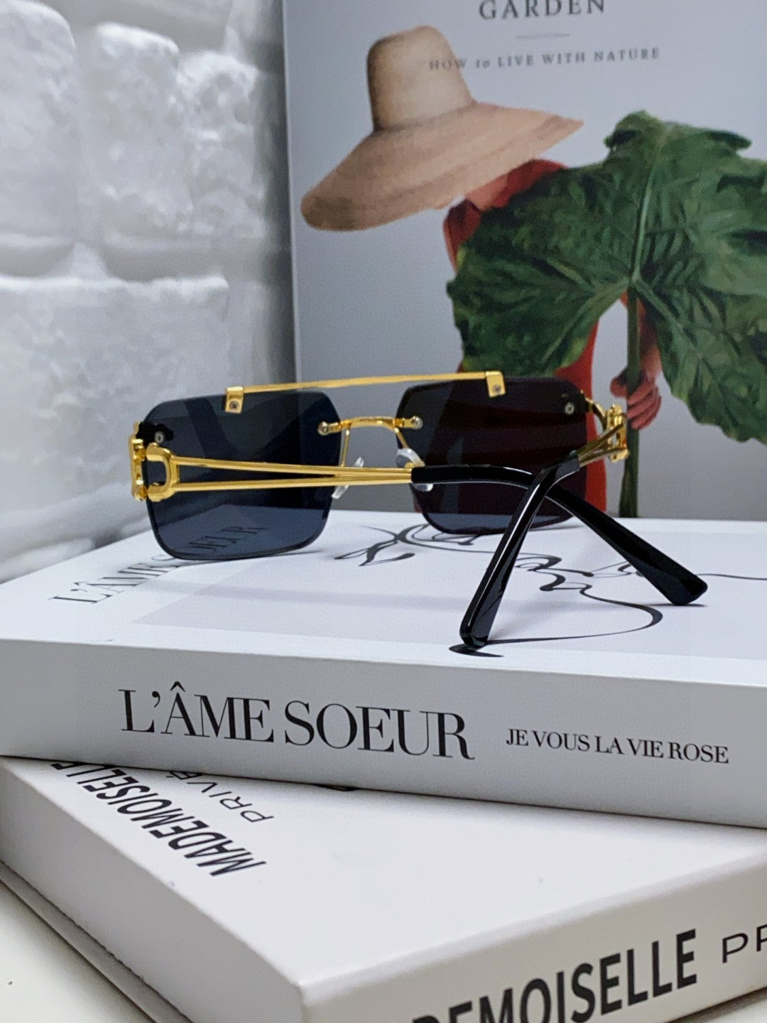 Cartier Lightweight Rimless Black Lens Sunglasses for Men & Women - 449452 - detail image 2