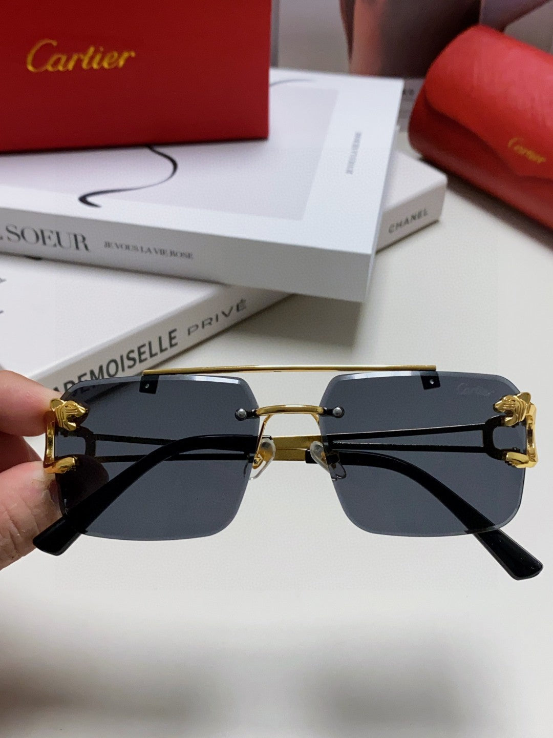 Cartier Lightweight Rimless Black Lens Sunglasses for Men & Women - 449452 - detail image 3