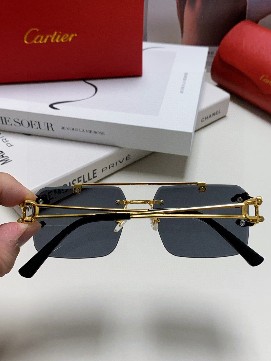 Cartier Lightweight Rimless Black Lens Sunglasses for Men & Women - 415857 - detail image 4