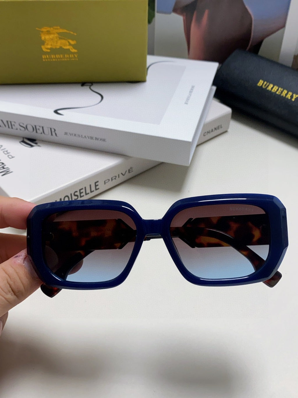 Burberry Rectangular Gray Lens Sunglasses for Men & Women - 416066 - detail image 3
