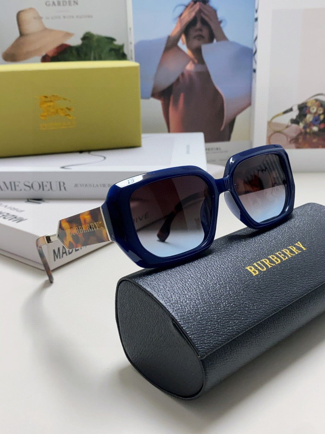 Burberry Rectangular Gray Lens Sunglasses for Men & Women - detail image 7