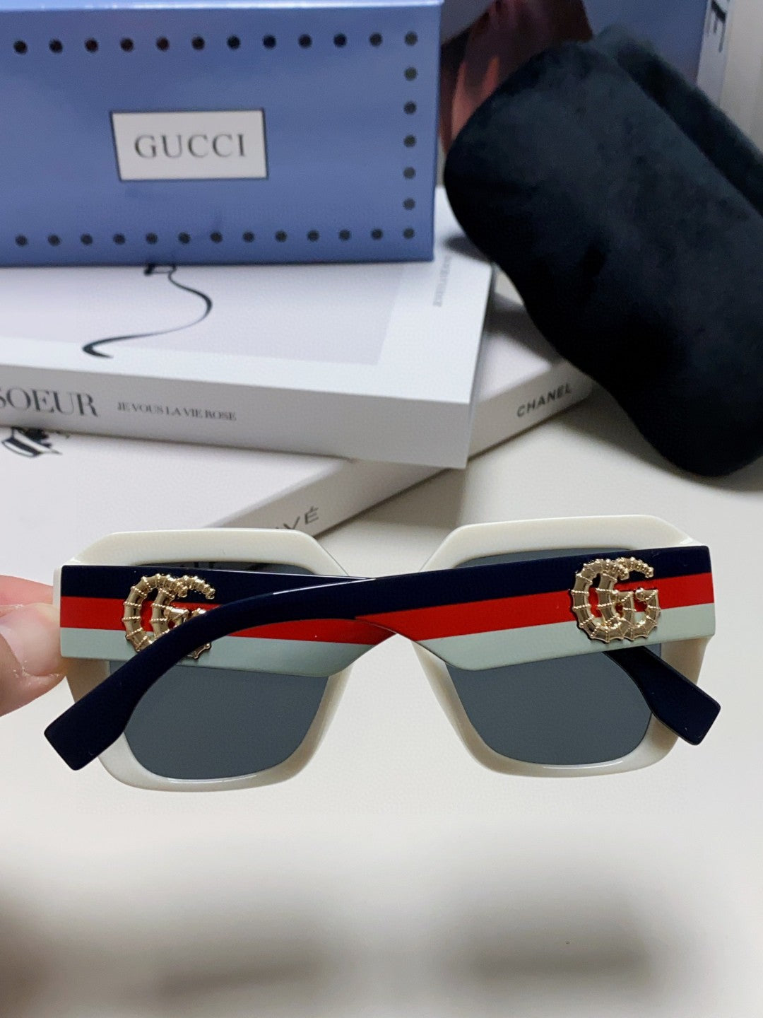 Gucci Polarized Square Silver Lens Sunglasses for Men & Women - 464854 - detail image 4