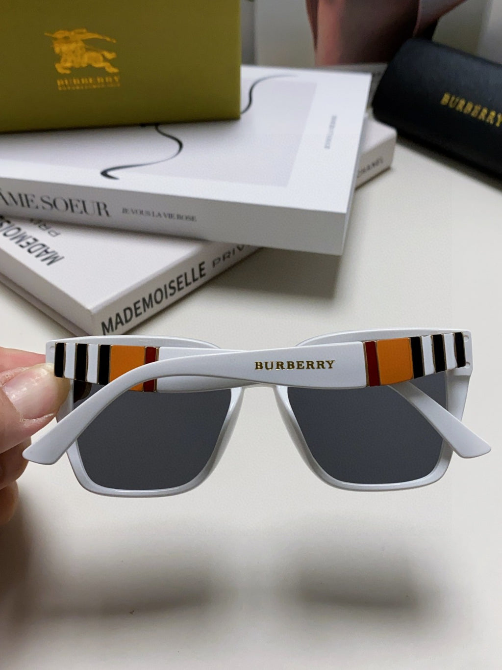 Burberry Fashion Blue Lens Sunglasses for Men & Women - 449614 - detail image 4
