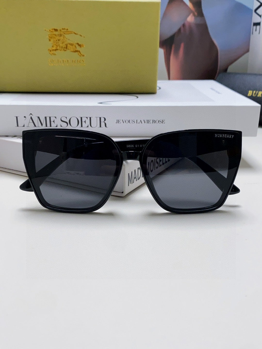 Burberry Fashion Blue Lens Sunglasses for Men & Women - 449616 - detail image 6