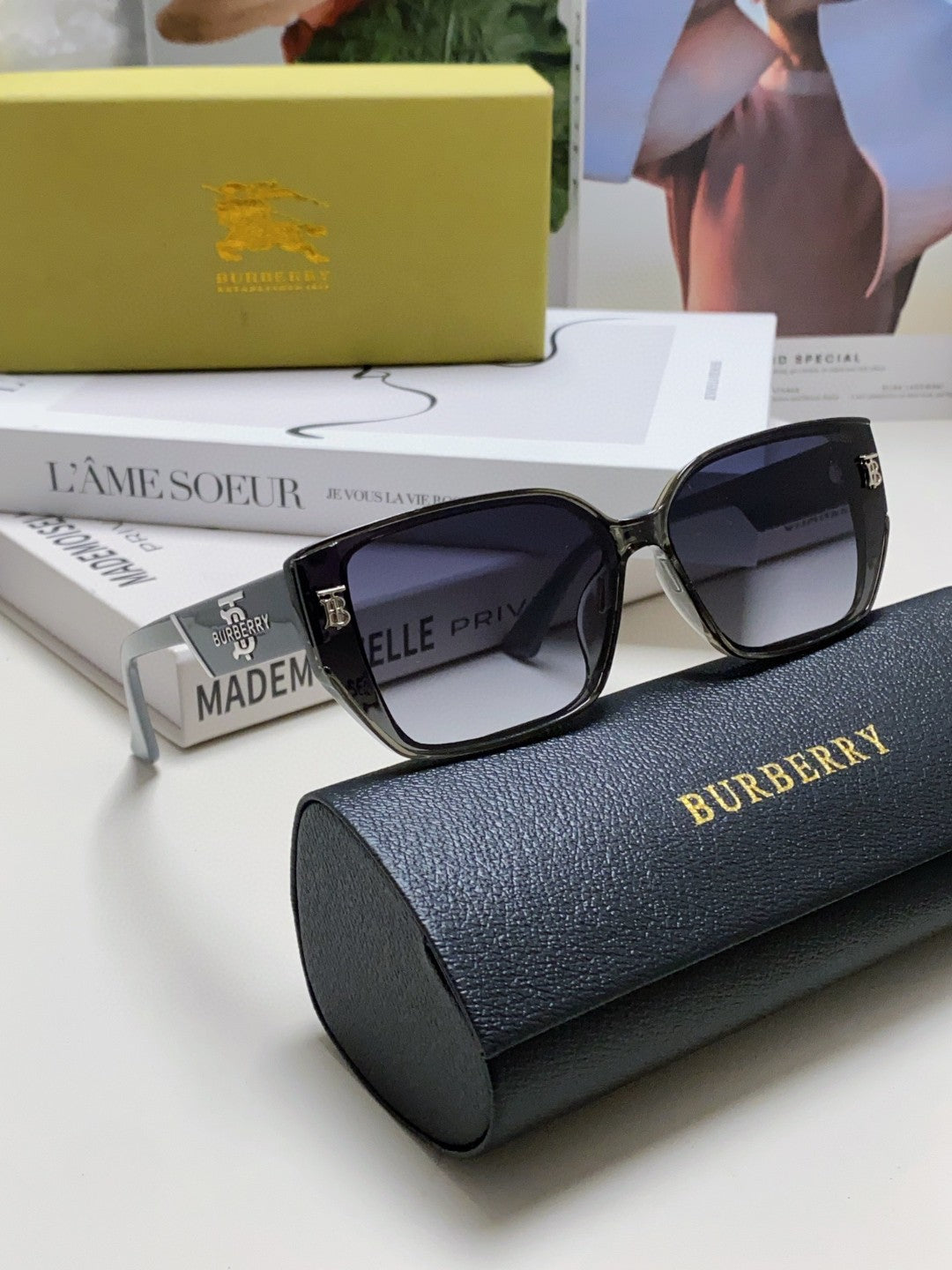 Burberry Fashion Silver Lens Sunglasses for Men & Women - 449617 - detail image 7