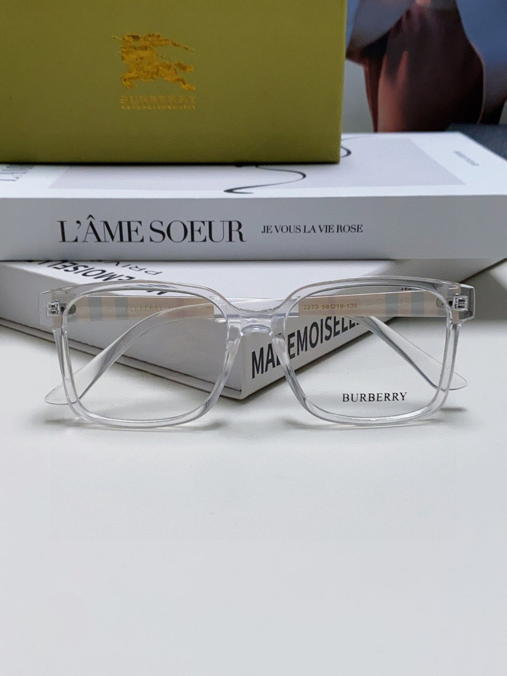 Burberry Oversized Gray Lens Sunglasses for Men & Women - 449621 - detail image 6