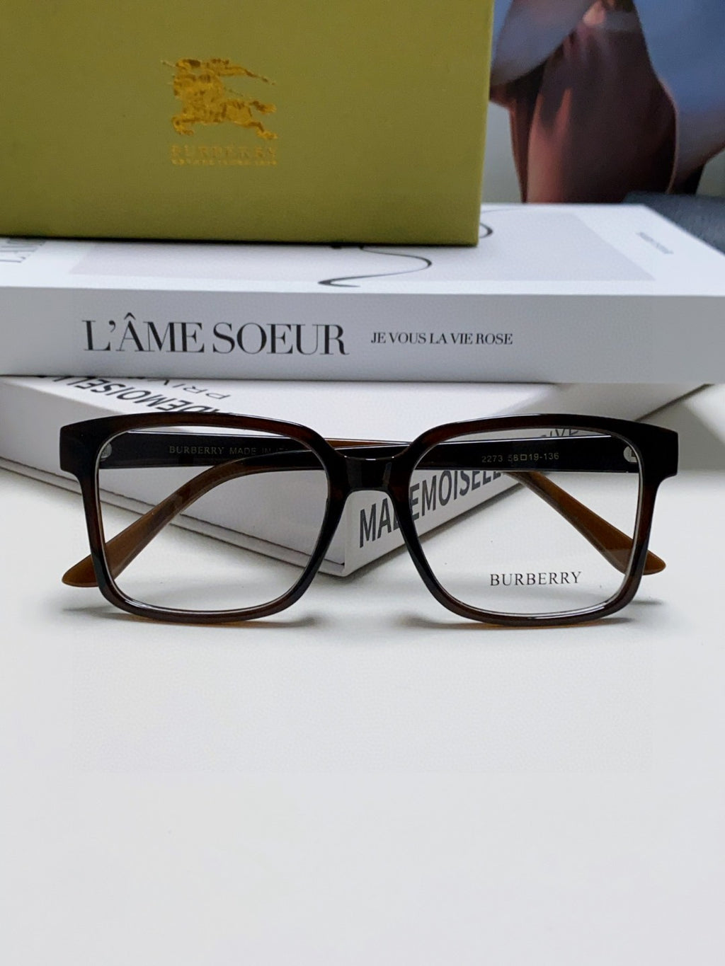 Burberry Oversized Gray Lens Sunglasses for Men & Women - 449622 - detail image 6