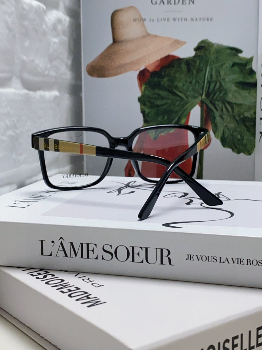 Burberry Oversized Gray Lens Sunglasses for Men & Women - detail image 2