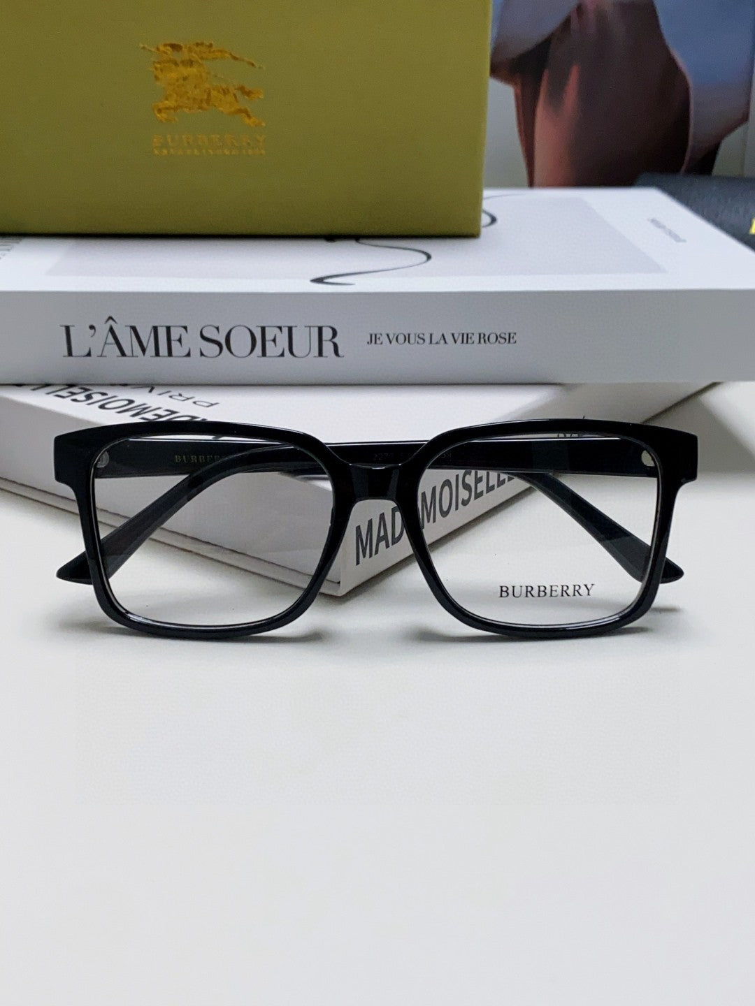 Burberry Oversized Gray Lens Sunglasses for Men & Women - detail image 6