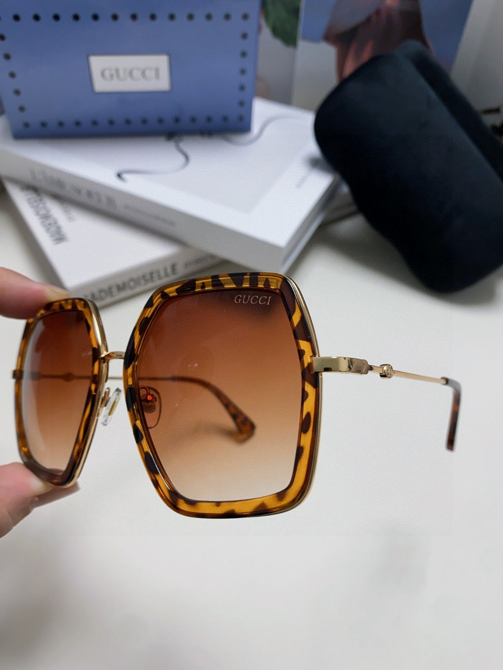 Gucci GG0106 Fashion Red Lens Sunglasses for Women - 448827 - detail image 5
