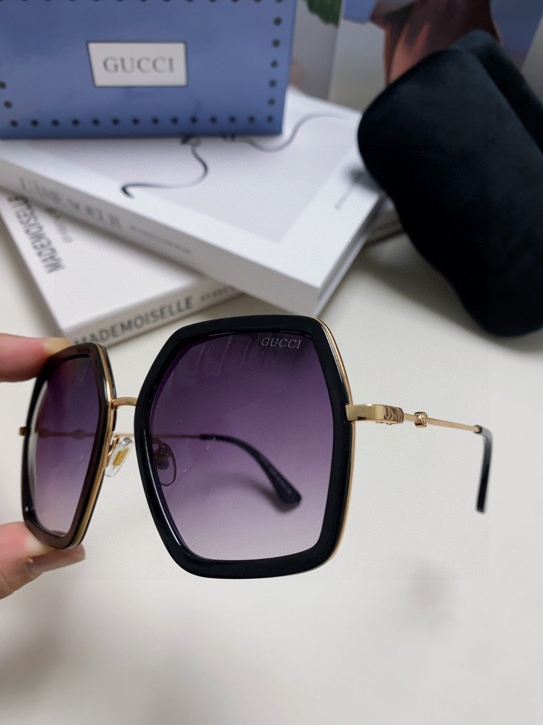 Gucci GG0106 Fashion Red Lens Sunglasses for Women - detail image 5
