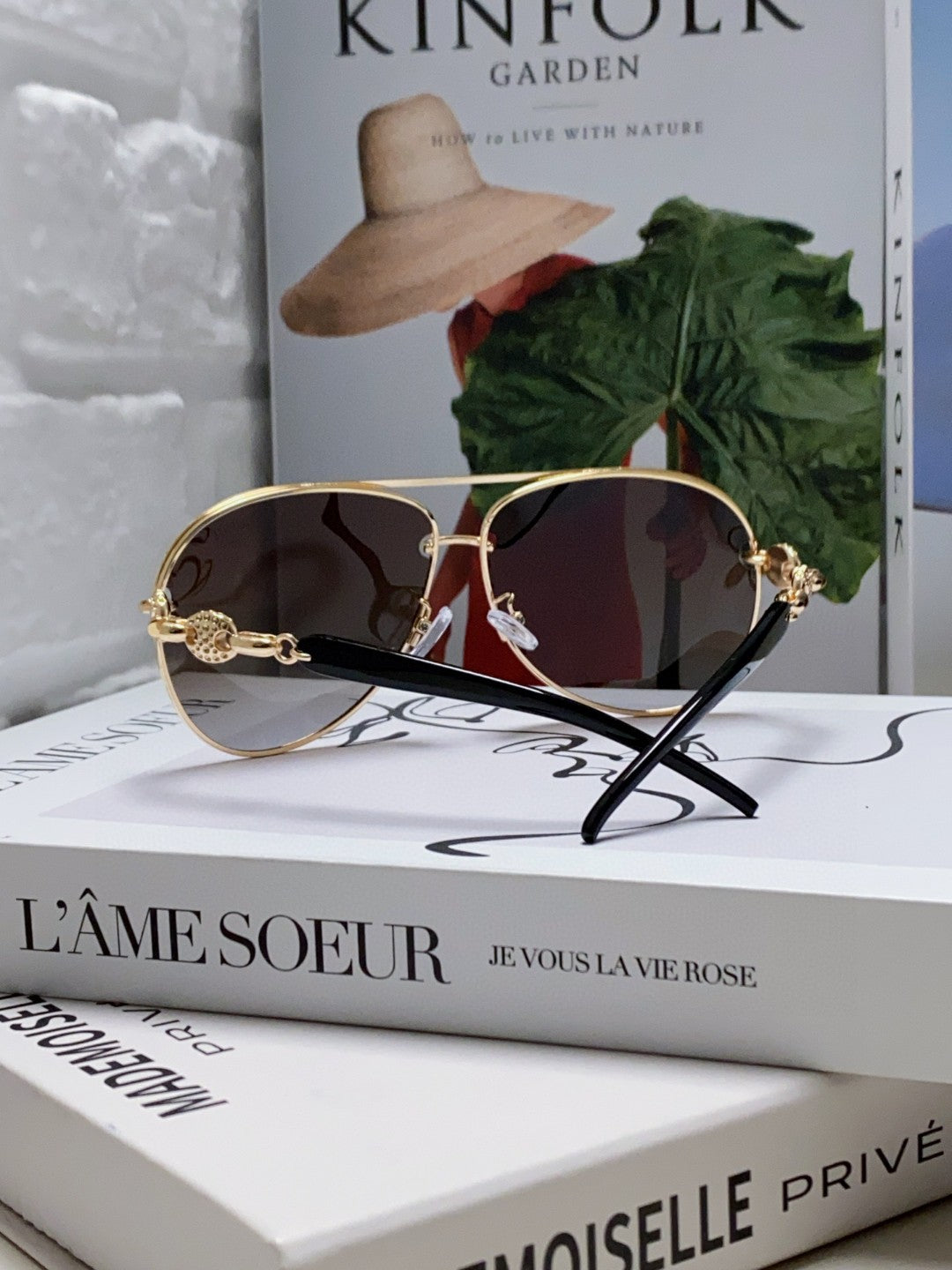 Gucci Polarized Aviator Silver Lens Sunglasses for Men & Women - 448829 - detail image 2
