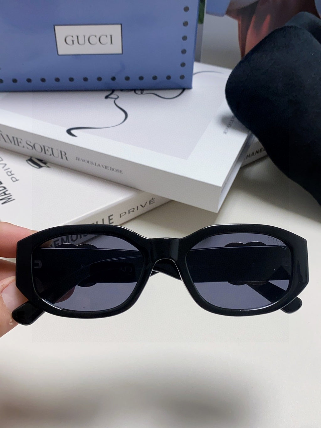 Gucci Round Blue Lens Sunglasses for Men & Women - 448813 - detail image 3