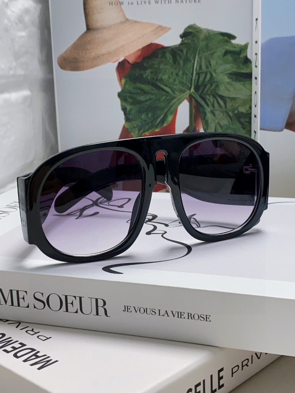 Gucci GG0152S Photochromic Metal Aviator Gray Lens Sunglasses for Men - 448814