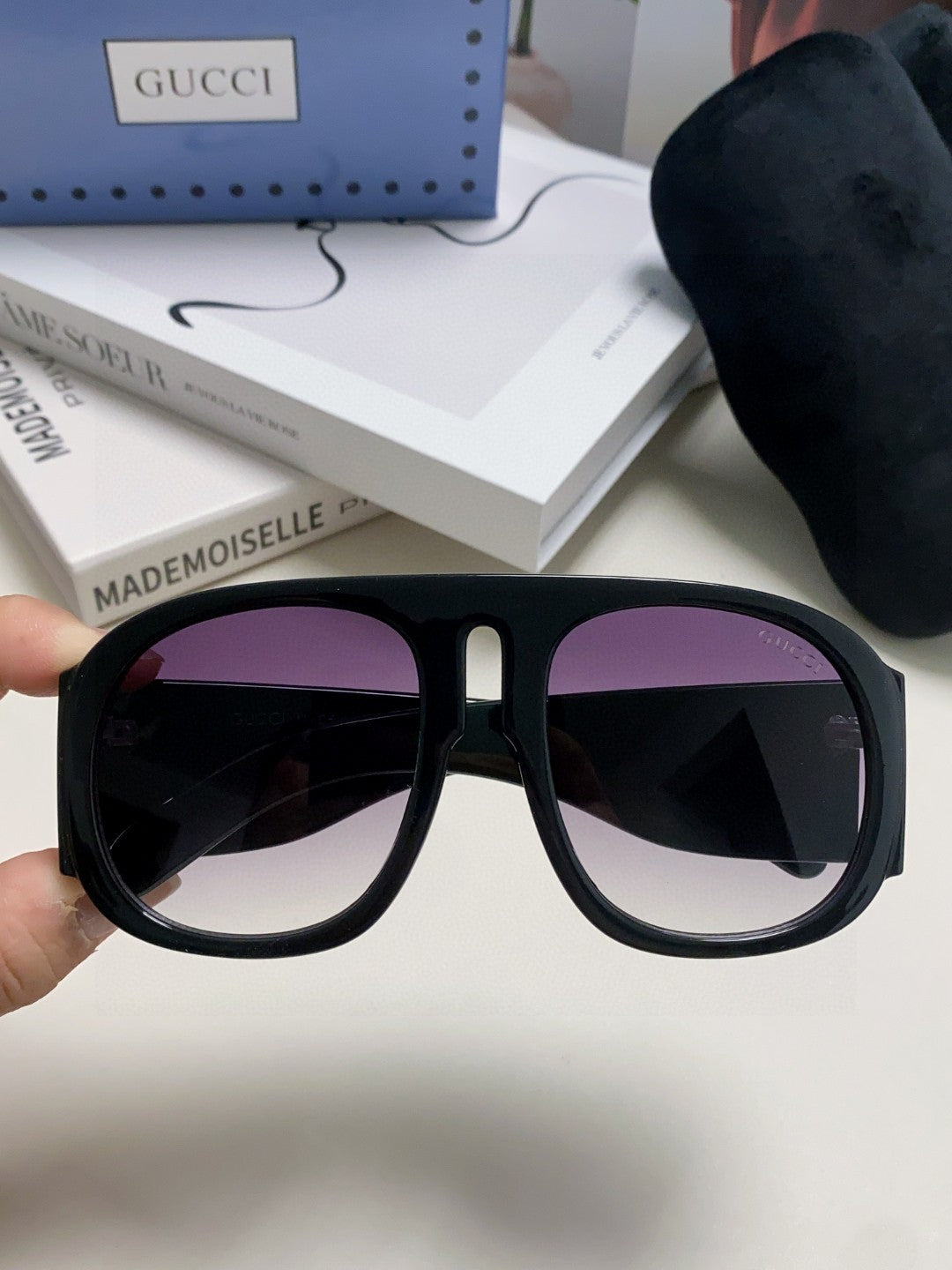Gucci GG0152S Photochromic Metal Aviator Gray Lens Sunglasses for Men - 448814 - detail image 3
