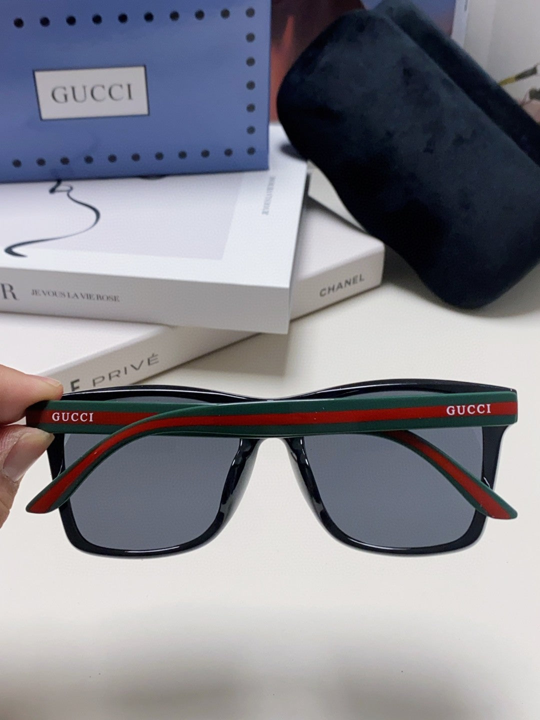 Gucci Fashion Blue Lens Sunglasses for Men & Women - 448819 - detail image 4