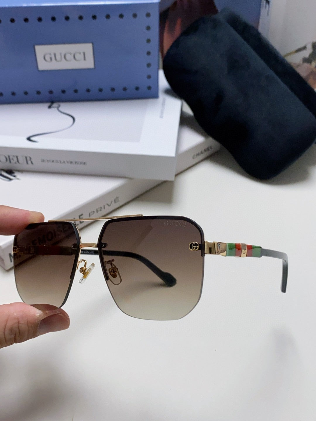Gucci Lightweight Acetate Rimless Gray Lens Sunglasses for Men & Women - detail image 5