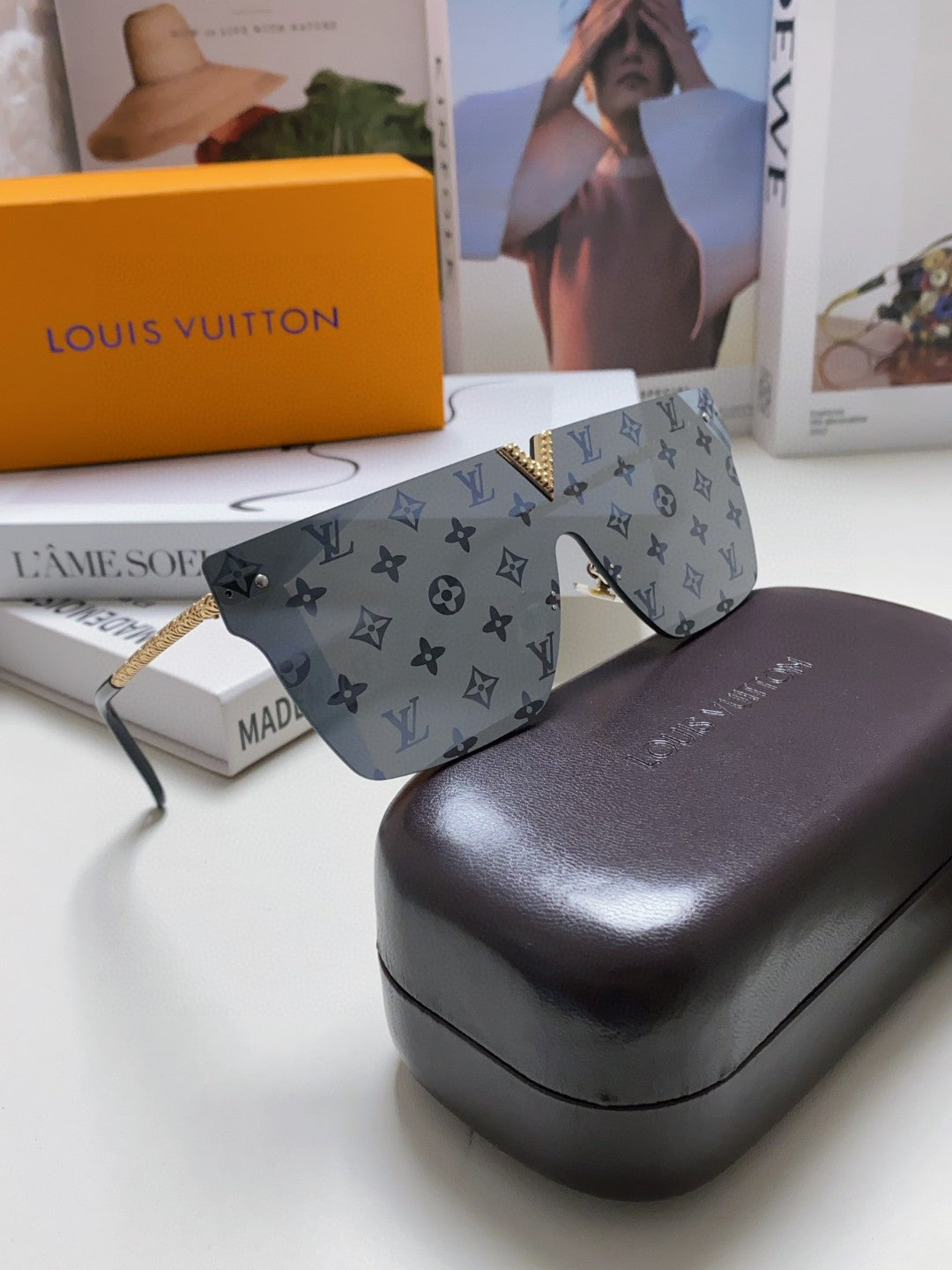 Louis Vuitton Fashion Gray Lens Sunglasses for Men & Women - 448642 - detail image 7