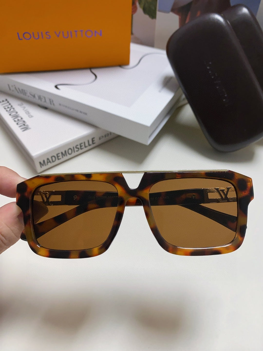 Louis Vuitton Fashion Brown Lens Sunglasses for Men & Women - 448644 - detail image 2