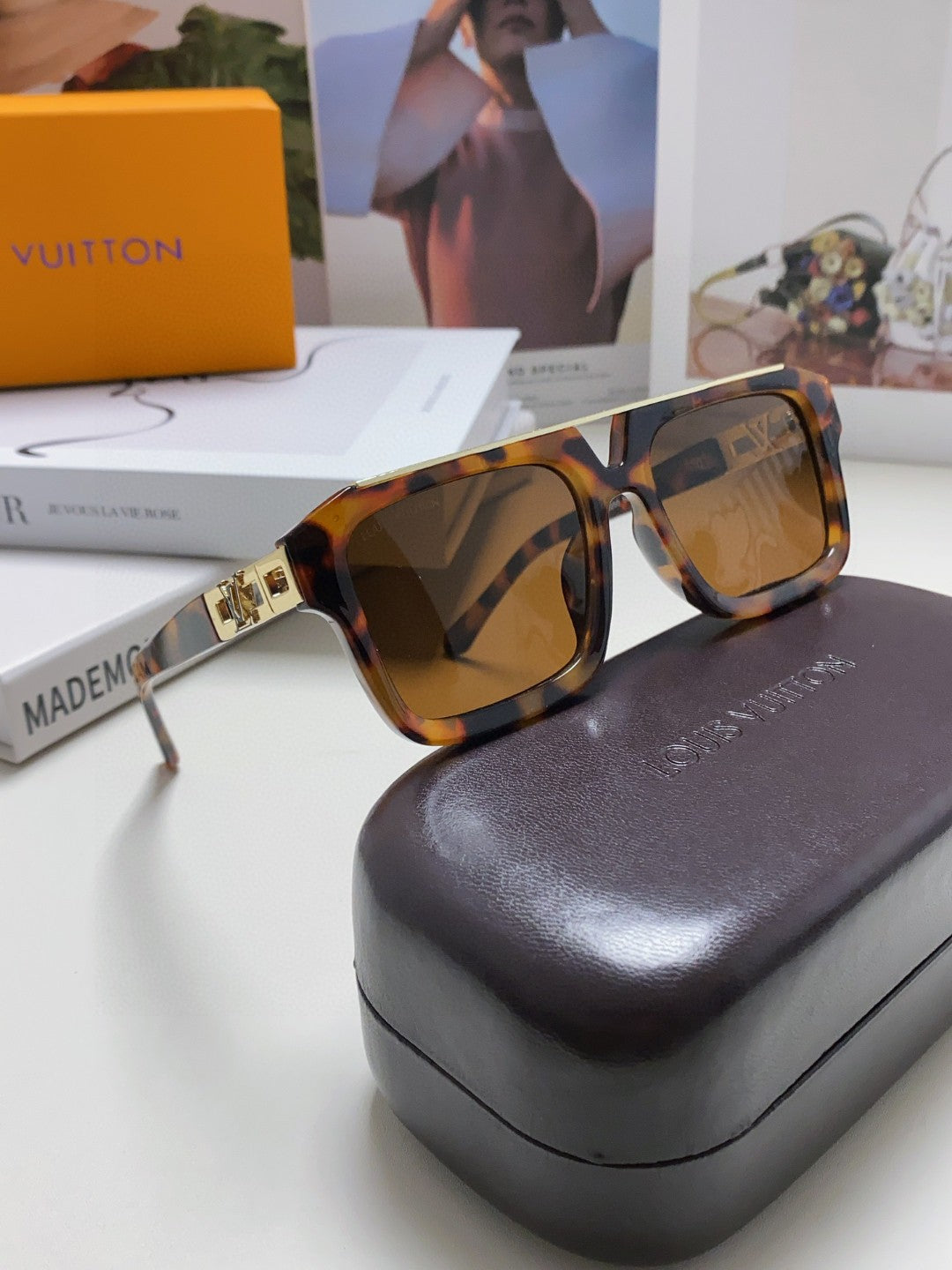 Louis Vuitton Fashion Brown Lens Sunglasses for Men & Women - 448644 - detail image 6