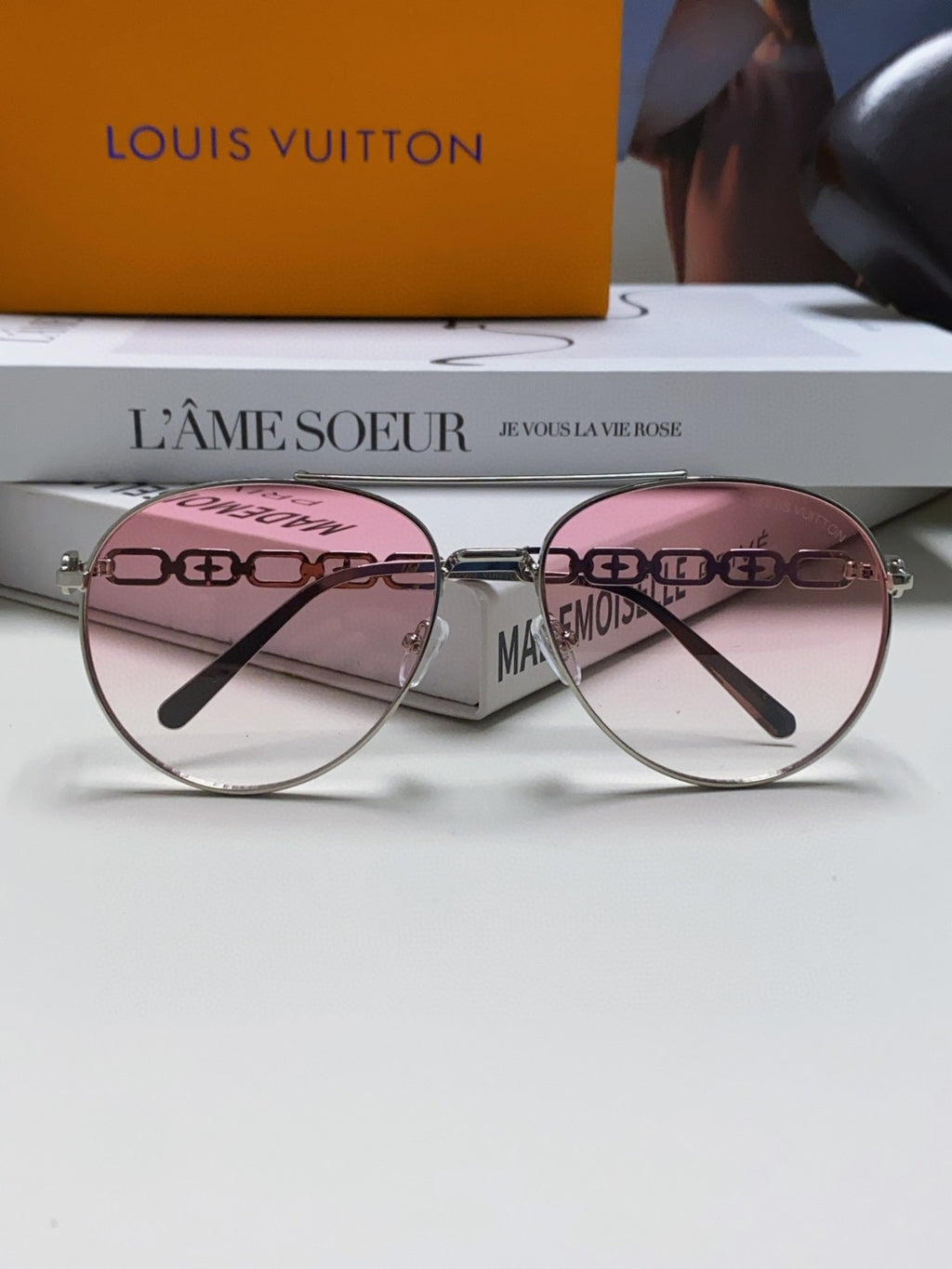 Louis Vuitton Aviator Red Lens Sunglasses for Women - detail image 5