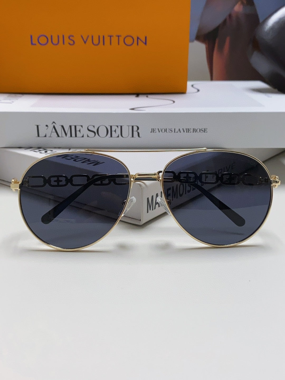 Louis Vuitton Aviator Black Lens Sunglasses for Women - detail image 3