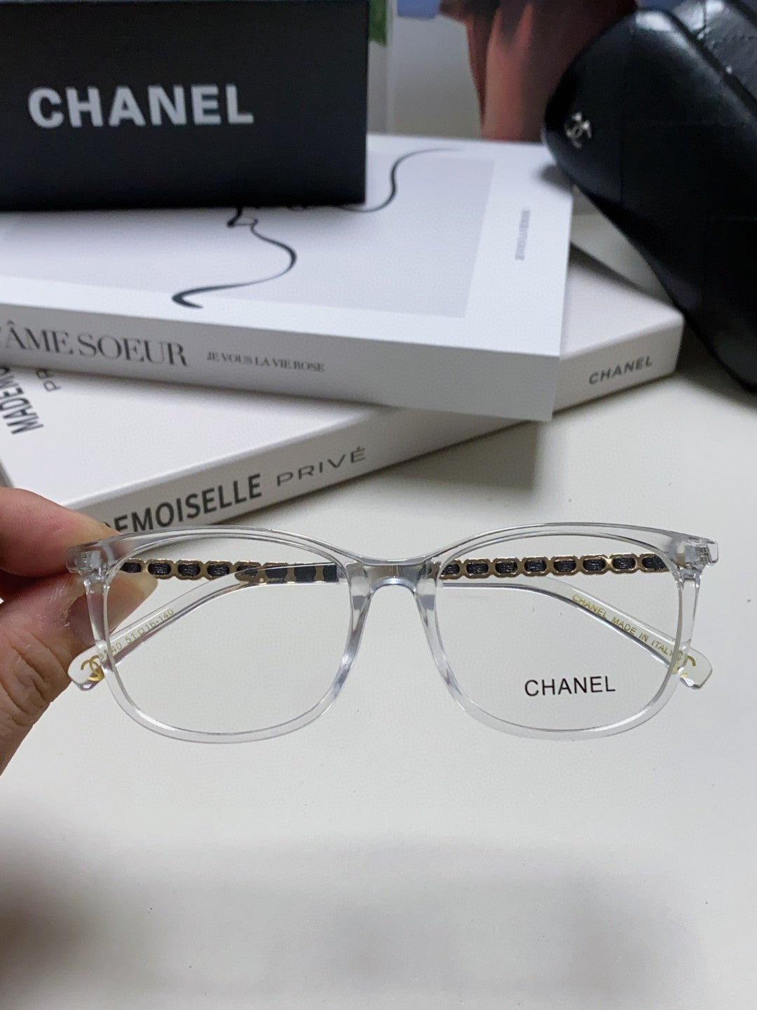 Chanel Blue-Light Oversized Gray Lens Sunglasses for Men & Women - detail image 3
