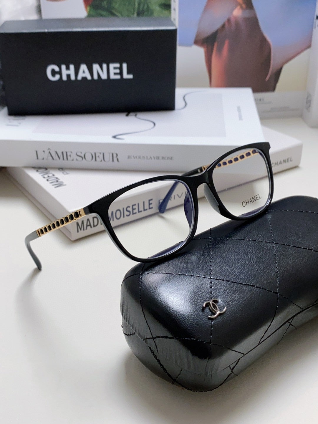 Chanel Blue-Light Oversized Red Lens Sunglasses for Men & Women - detail image 7