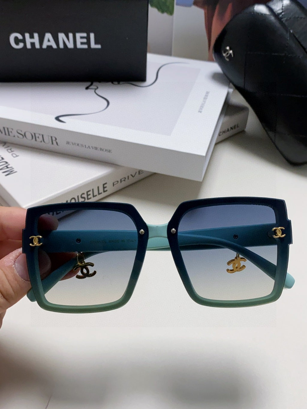 Chanel Photochromic Oversized Blue Lens Sunglasses for Men & Women - detail image 2