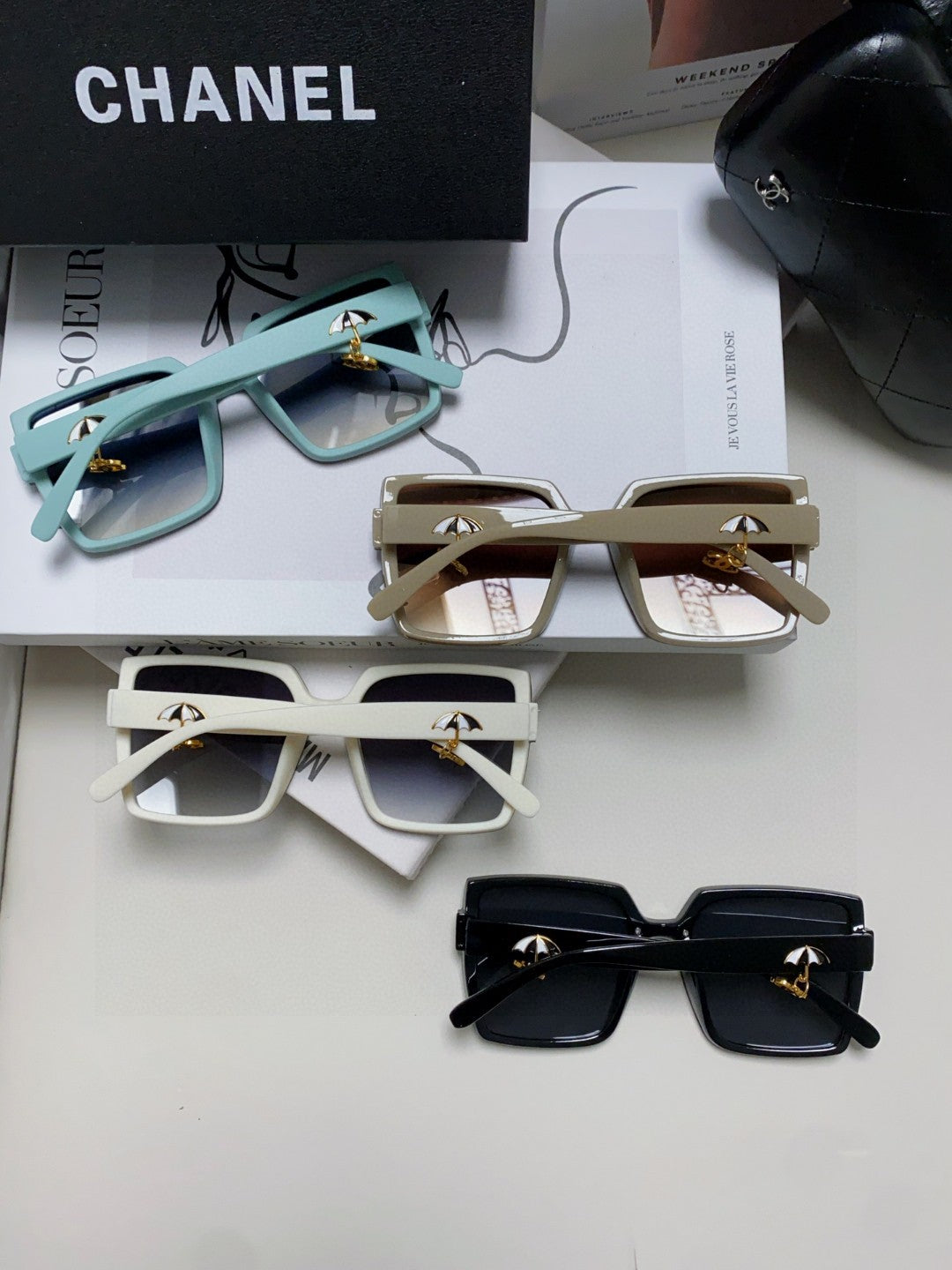Chanel Photochromic Oversized Gray Lens Sunglasses for Men & Women - 448896 - detail image 8