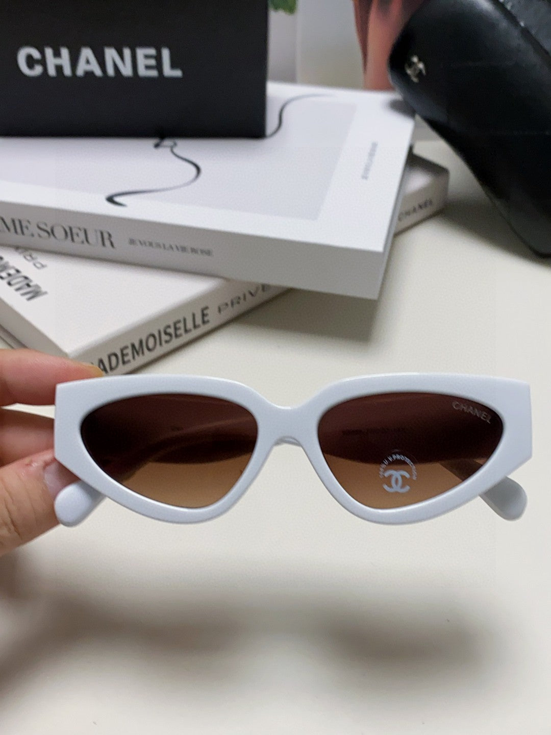Chanel Cat-Eye Gray Lens Sunglasses for Women - 448903 - detail image 3