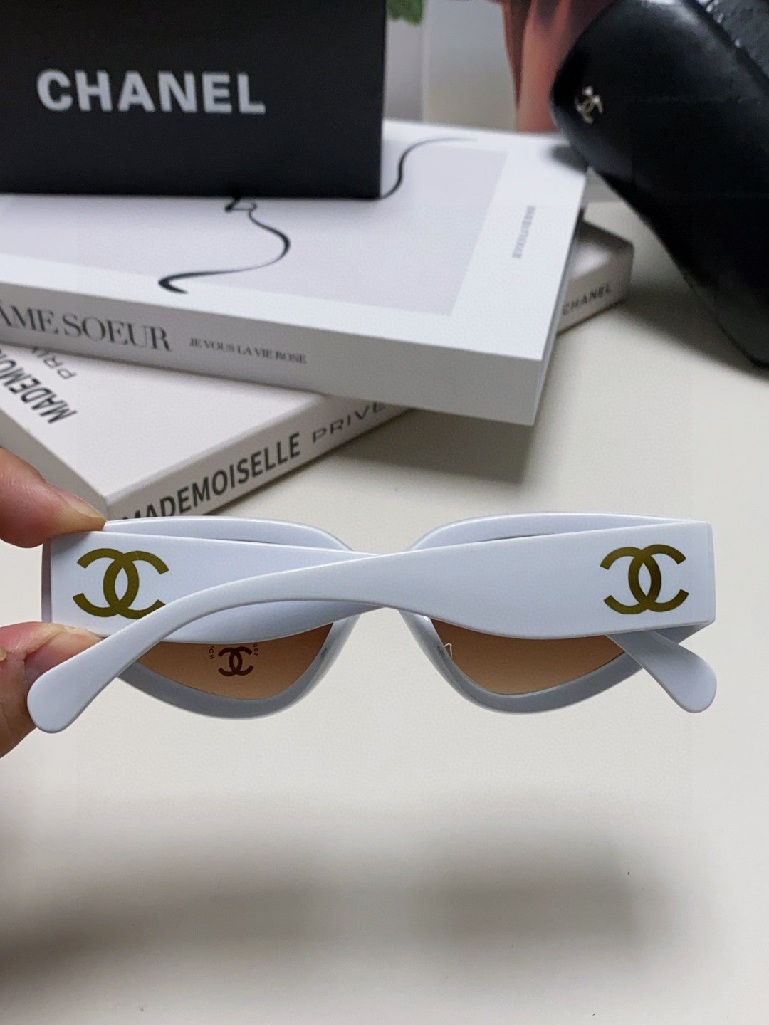 Chanel Cat-Eye Gray Lens Sunglasses for Women - 448903 - detail image 4
