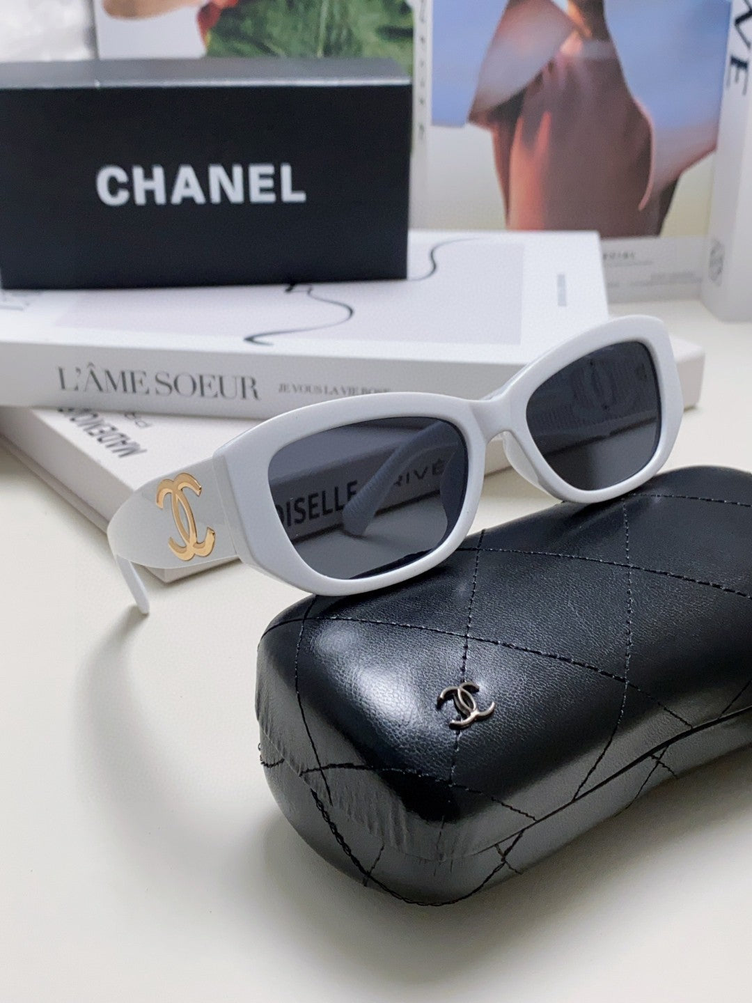 Chanel Fashion Blue Lens Sunglasses for Men & Women - 448905 - detail image 6