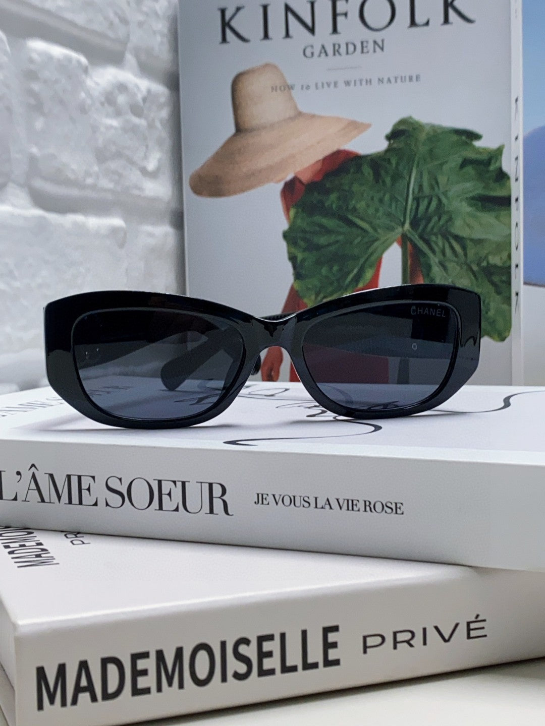 Chanel Fashion Black Lens Sunglasses for Men & Women - 448907 - detail image 3