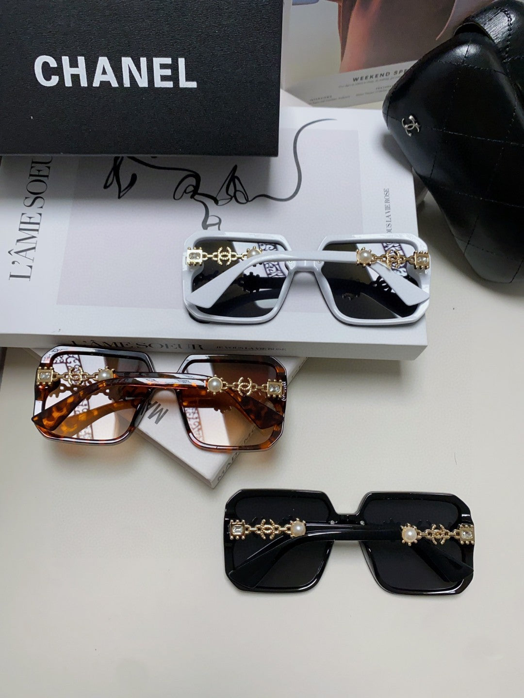 Chanel Polarized Fashion Black Lens Sunglasses for Men & Women - 448917 - detail image 8