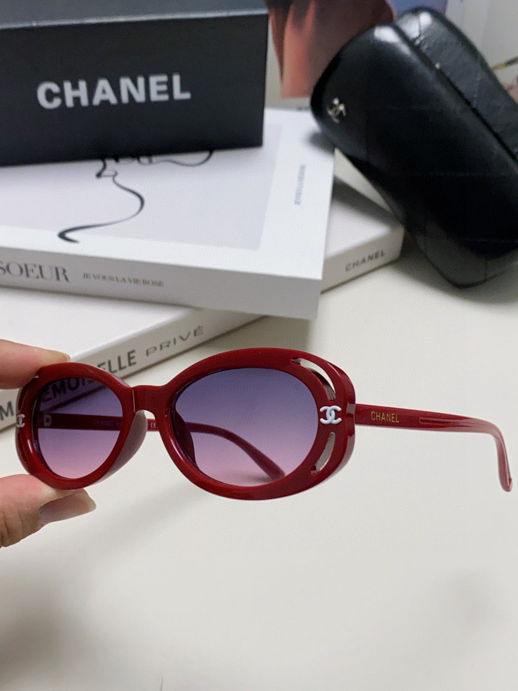 Chanel Cat-Eye Red Lens Sunglasses for Men & Women - detail image 5