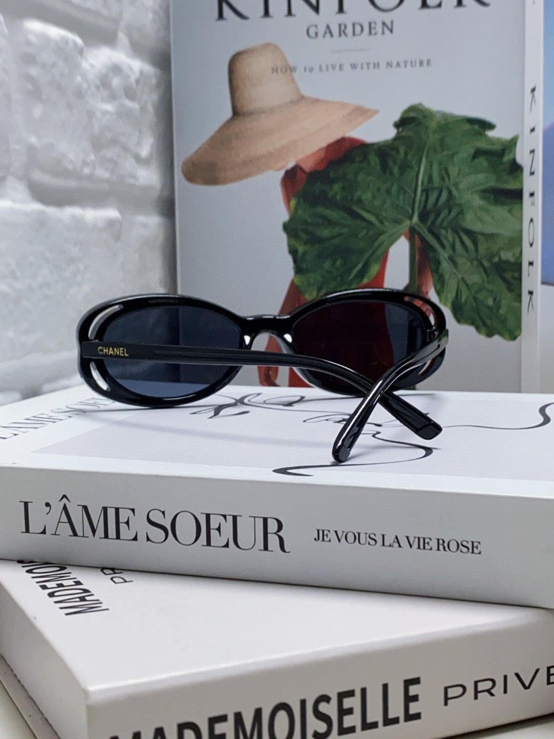 Chanel Cat-Eye Blue Lens Sunglasses for Men & Women - detail image 2