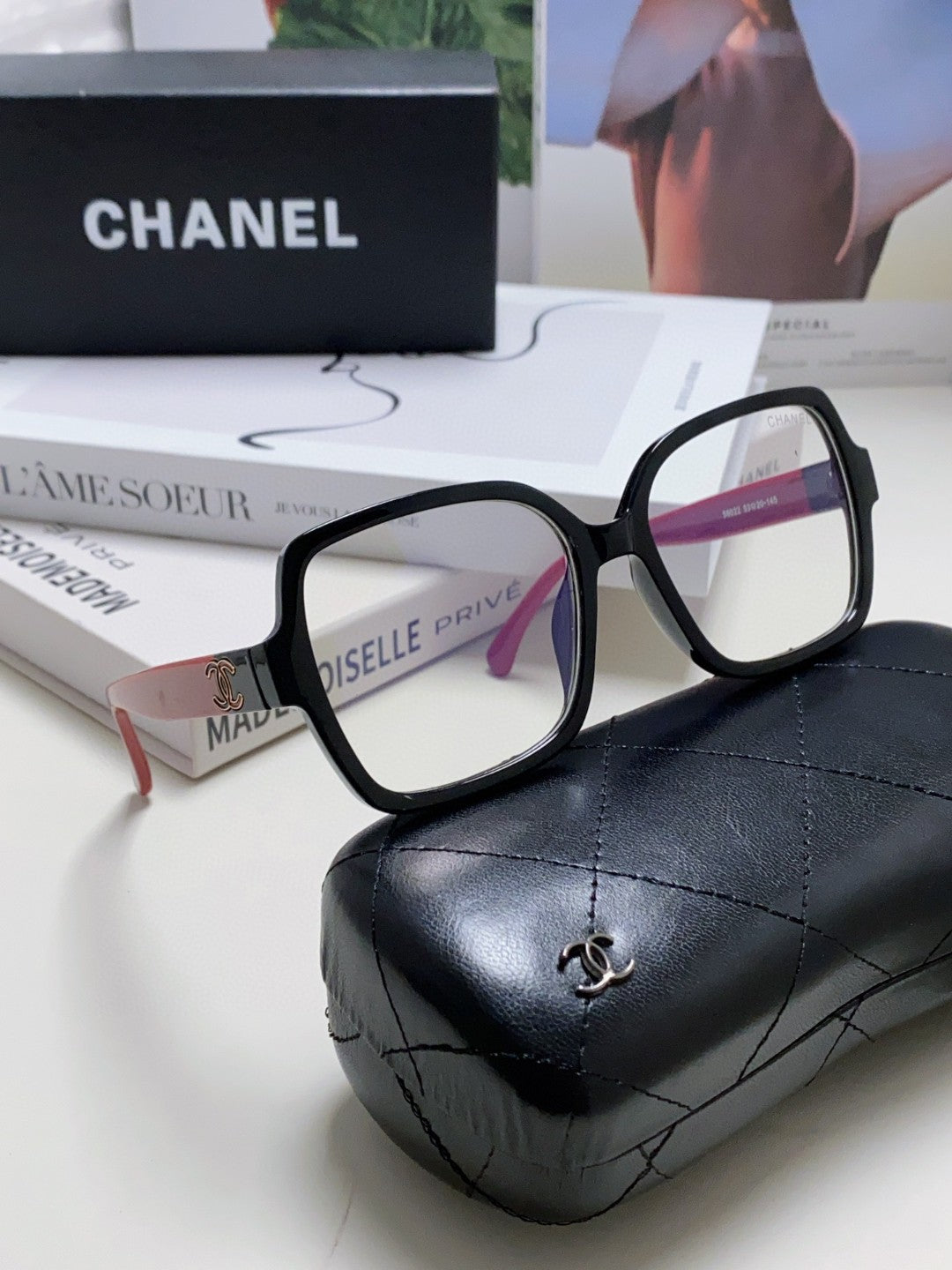 Chanel Fashion Gray Lens Sunglasses for Men & Women - 448931 - detail image 7