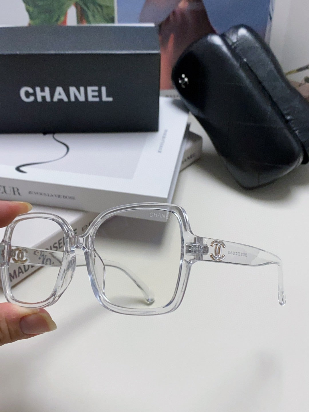 Chanel Fashion Gray Lens Sunglasses for Men & Women - 448933 - detail image 5