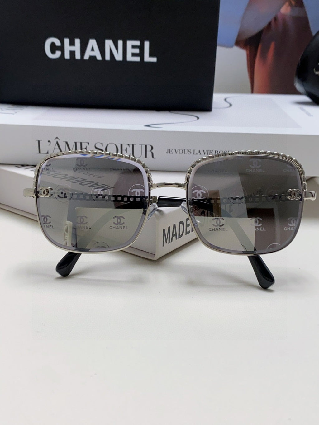 Chanel Fashion Gray Lens Sunglasses for Men & Women - 448934 - detail image 5