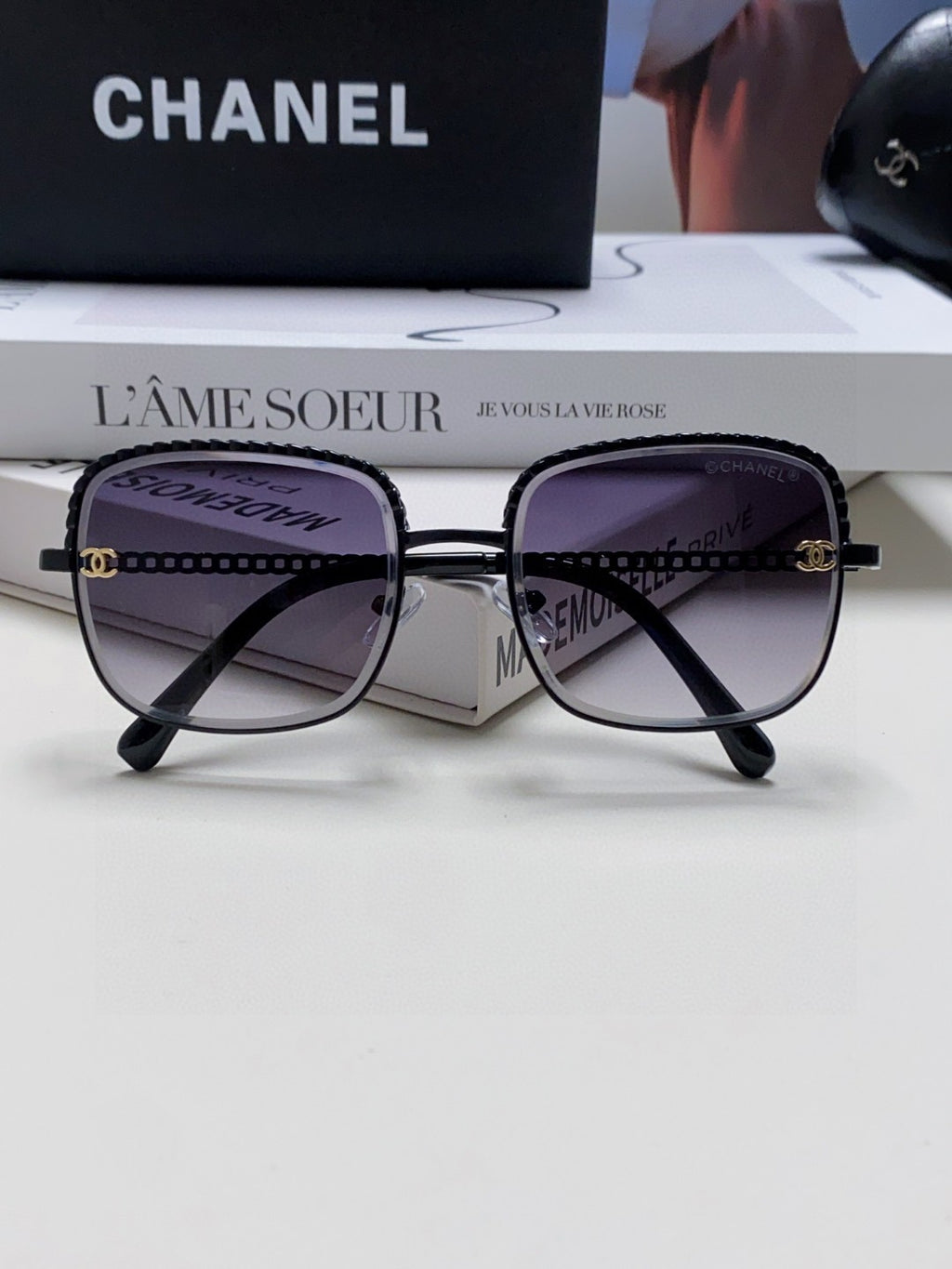 Chanel Fashion Silver Lens Sunglasses for Men & Women - 448935 - detail image 5